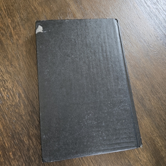 Murder with Mirrors - Red Badge Mystery 1952 Black Purple Hardcover Vintage Book - Picture 3 of 4